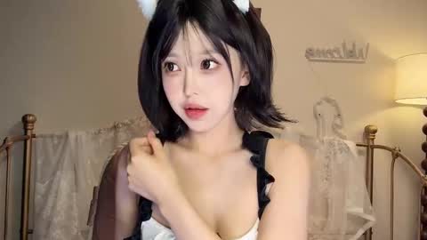 meng meng online show from October 13, 2025, 3:34 pm