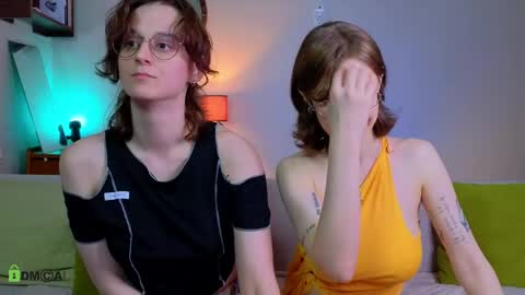 Snapshot of jitoon_exe chatting on May 24, 2026, 11:10 pm Hey Guys We are Julia ginger Tina brunette online show from May 24, 2026, 11:10 pm