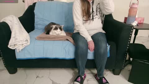 Nicole  Allen online show from January 29, 2025, 12:22 am