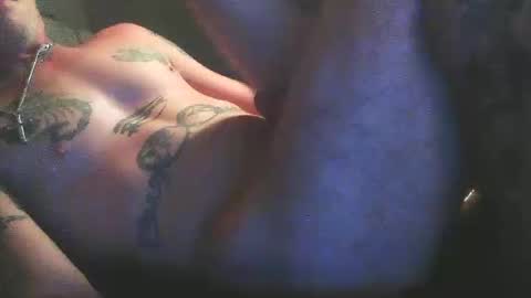 jjohnathan529 online show from December 28, 2024, 7:11 am