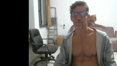 jlmbud online show from November 28, 2025, 7:38 pm