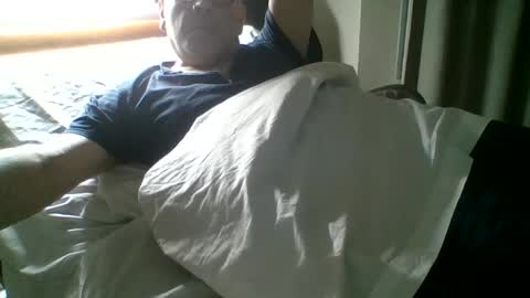 jlouis59 online show from December 29, 2024, 7:43 pm