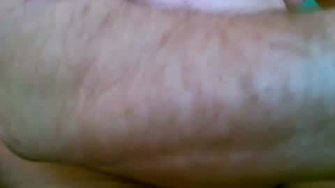 Snapshot of jlz2695 chatting on February 12, 2026, 3:40 pm jlz2695 online show from February 12, 2026, 3:40 pm