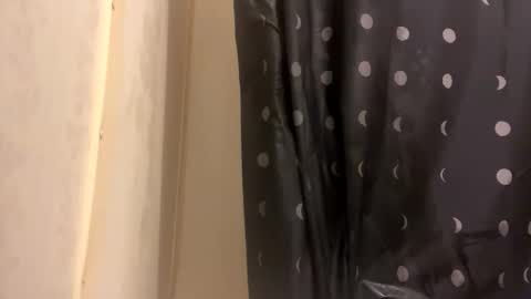 Snapshot of jmoney2323230 chatting on October 28, 2025, 1:20 am jmoney2323230 online show from October 28, 2025, 1:20 am