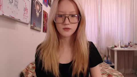 Snapshot of joan_kiss chatting on September 29, 2025, 11:04 am joan_kiss online show from September 29, 2025, 11:04 am