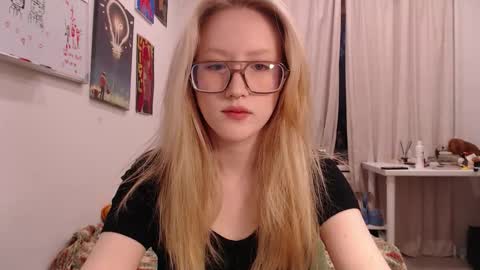 Snapshot of joan_kiss chatting on October 6, 2025, 2:03 pm joan_kiss online show from October 6, 2025, 2:03 pm