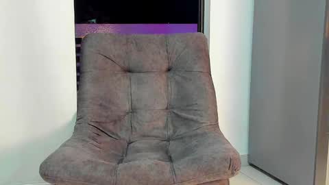 JOAN SAENZ online show from January 9, 2025, 12:46 am