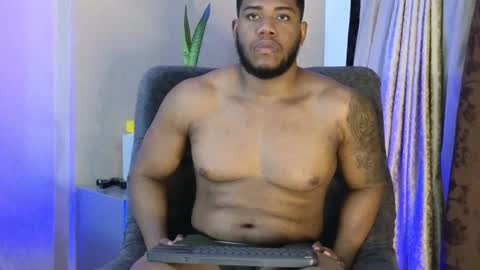 JOAN SAENZ online show from September 13, 2025, 11:26 pm