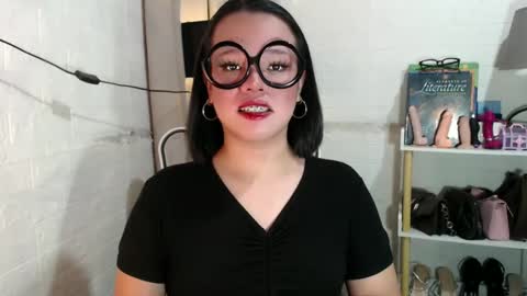 Joana online show from February 11, 2025, 12:59 am