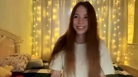 Snapshot of joanegalles chatting on May 13, 2026, 4:43 am Viki online show from May 13, 2026, 4:43 am