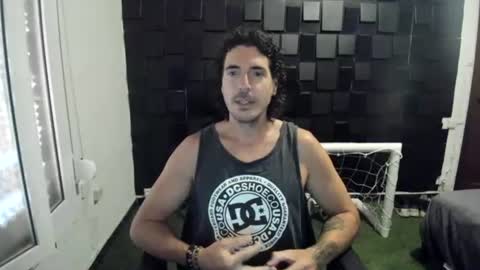 Snapshot of joaquin420_hot chatting on June 24, 2026, 8:35 am joaquin420_hot online show from June 24, 2026, 8:35 am