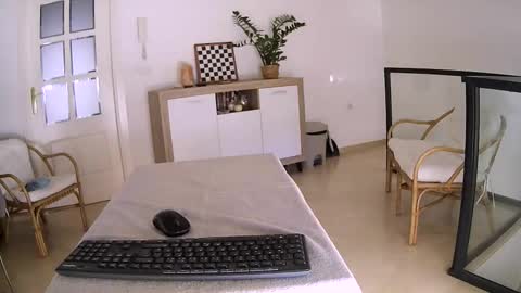 Snapshot of joc_bi_nice chatting on October 23, 2025, 11:42 am joc bi nice online show from October 23, 2025, 11:42 am