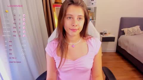  nude photos videos  online show from November 28, 2025, 4:31 pm