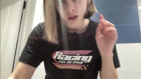  nude photos videos  online show from February 16, 2026, 7:43 pm