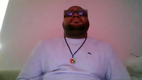 Snapshot of joe25123 chatting on February 17, 2025, 12:21 am joe25123 online show from February 17, 2025, 12:21 am