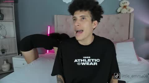 Emma  Joe online show from October 21, 2025, 3:07 am