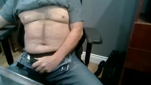 Snapshot of joebloe02 chatting on September 26, 2025, 1:37 pm joebloe02 online show from September 26, 2025, 1:37 pm