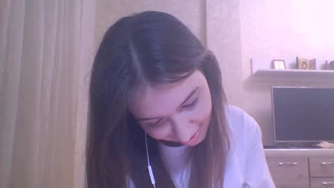 Jennifer online show from October 11, 2025, 5:11 pm