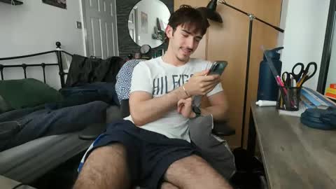 Snapshot of joeosulli2024 chatting on June 8, 2026, 5:35 pm JoeOsulli online show from June 8, 2026, 5:35 pm