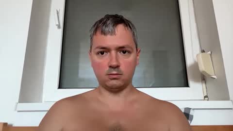 Jogger1991 online show from November 6, 2025, 9:21 am