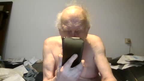 Snapshot of johan1948 chatting on December 22, 2024, 4:27 pm Johan online show from December 22, 2024, 4:27 pm
