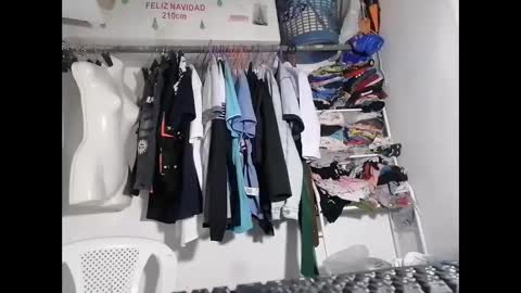 johan2222222222 online show from February 22, 2025, 4:40 am