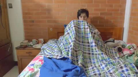 johan70nsexy online show from April 3, 2026, 3:26 am