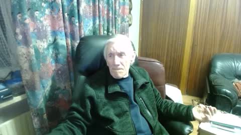 johan7 heet online show from December 25, 2024, 7:34 pm