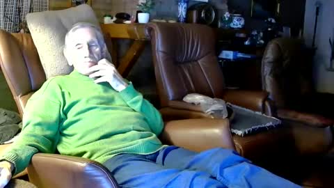 johan7 heet online show from September 12, 2025, 6:19 pm