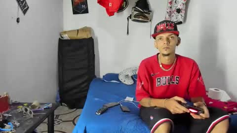 Snapshot of johan_and_antonella chatting on February 13, 2026, 10:39 pm johan_and_antonella online show from February 13, 2026, 10:39 pm