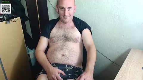 Snapshot of johanbarker chatting on December 16, 2024, 3:43 pm Johan online show from December 16, 2024, 3:43 pm