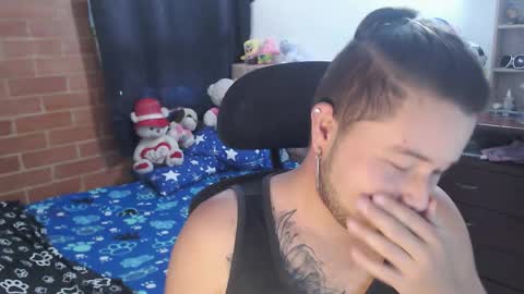 JOHAN independient model online show from March 13, 2026, 2:12 pm