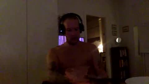johannesjohnsson780 online show from February 11, 2026, 6:35 pm