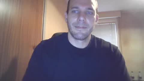 Snapshot of john1212124 chatting on September 19, 2025, 4:51 pm john1212124 online show from September 19, 2025, 4:51 pm