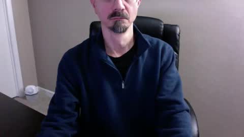 john757533 online show from February 11, 2025, 3:50 am