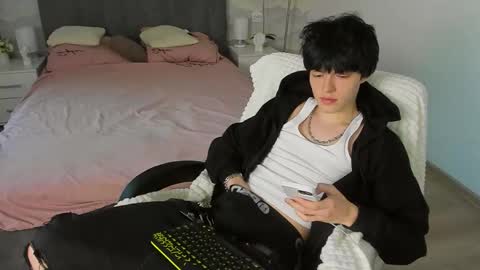 John online show from September 9, 2025, 4:06 pm