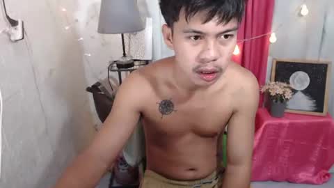 john and thallea online show from April 19, 2026, 4:17 pm