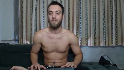 John online show from November 4, 2025, 3:22 pm