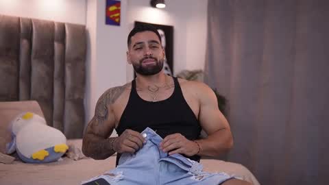 john online show from February 21, 2025, 2:06 pm