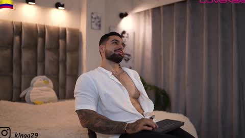 john online show from November 15, 2025, 1:14 am