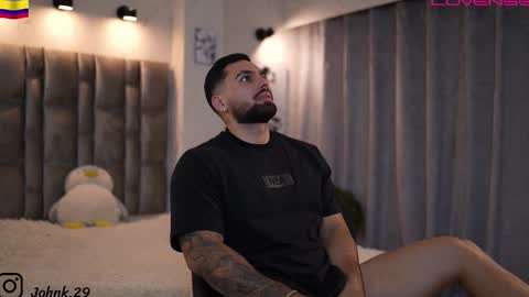 john online show from December 4, 2025, 1:15 am