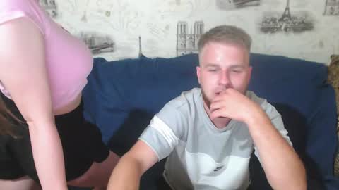 Snapshot of john_lily chatting on June 18, 2026, 11:31 pm john_lily online show from June 18, 2026, 11:31 pm