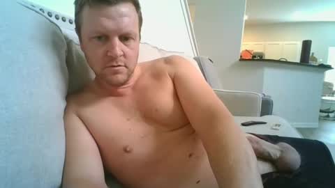 johnd101020 online show from November 10, 2025, 7:02 pm