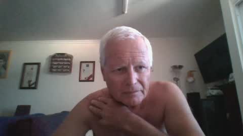 Snapshot of johndesnudado chatting on July 6, 2026, 10:45 am johndesnudado online show from July 6, 2026, 10:45 am