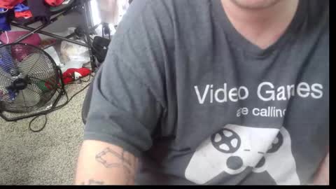 Snapshot of johnfernandez784 chatting on February 24, 2026, 6:17 pm johnfernandez784 online show from February 24, 2026, 6:17 pm