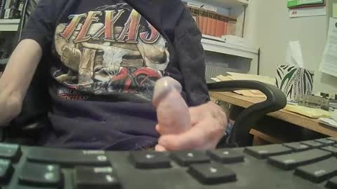 johngp777 online show from June 15, 2026, 4:31 pm