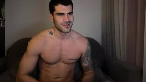 Snapshot of johnny__b0y chatting on July 1, 2026, 1:40 am Johnny b0y online show from July 1, 2026, 1:40 am