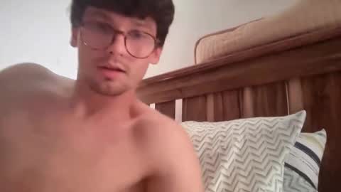 Snapshot of johnny__wood chatting on October 21, 2025, 6:03 am Johnny online show from October 21, 2025, 6:03 am