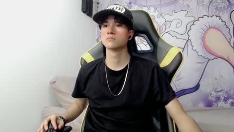 johnny_cagee online show from January 7, 2025, 3:35 am