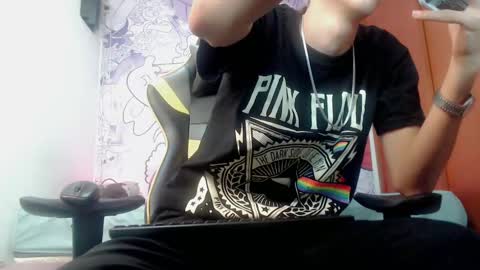 johnny_cagee online show from February 1, 2025, 7:47 am